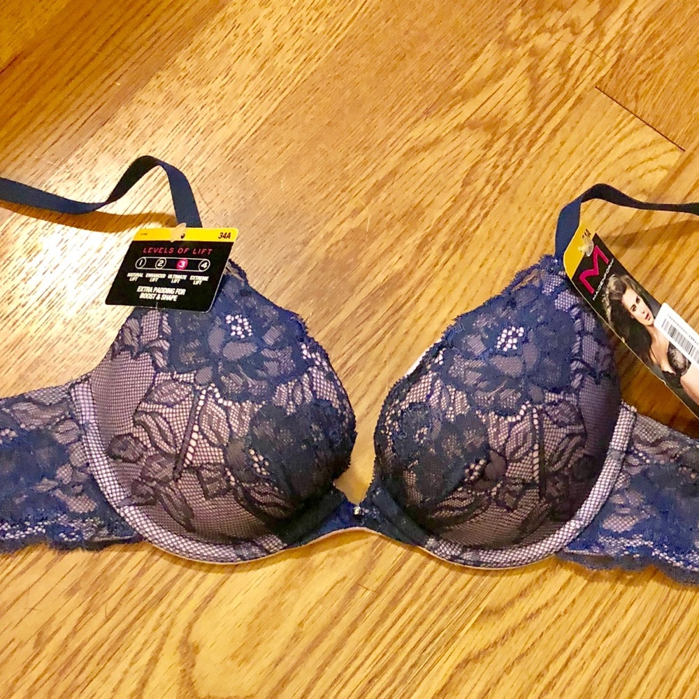 NWT Maidenform lace push up bra